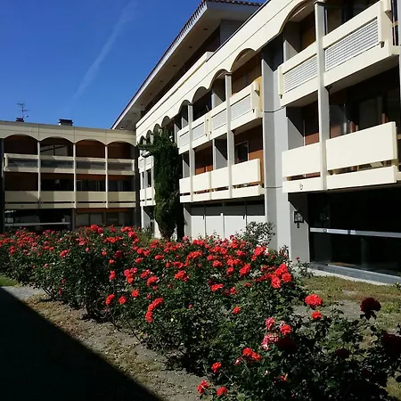 Les Remparts アパート *